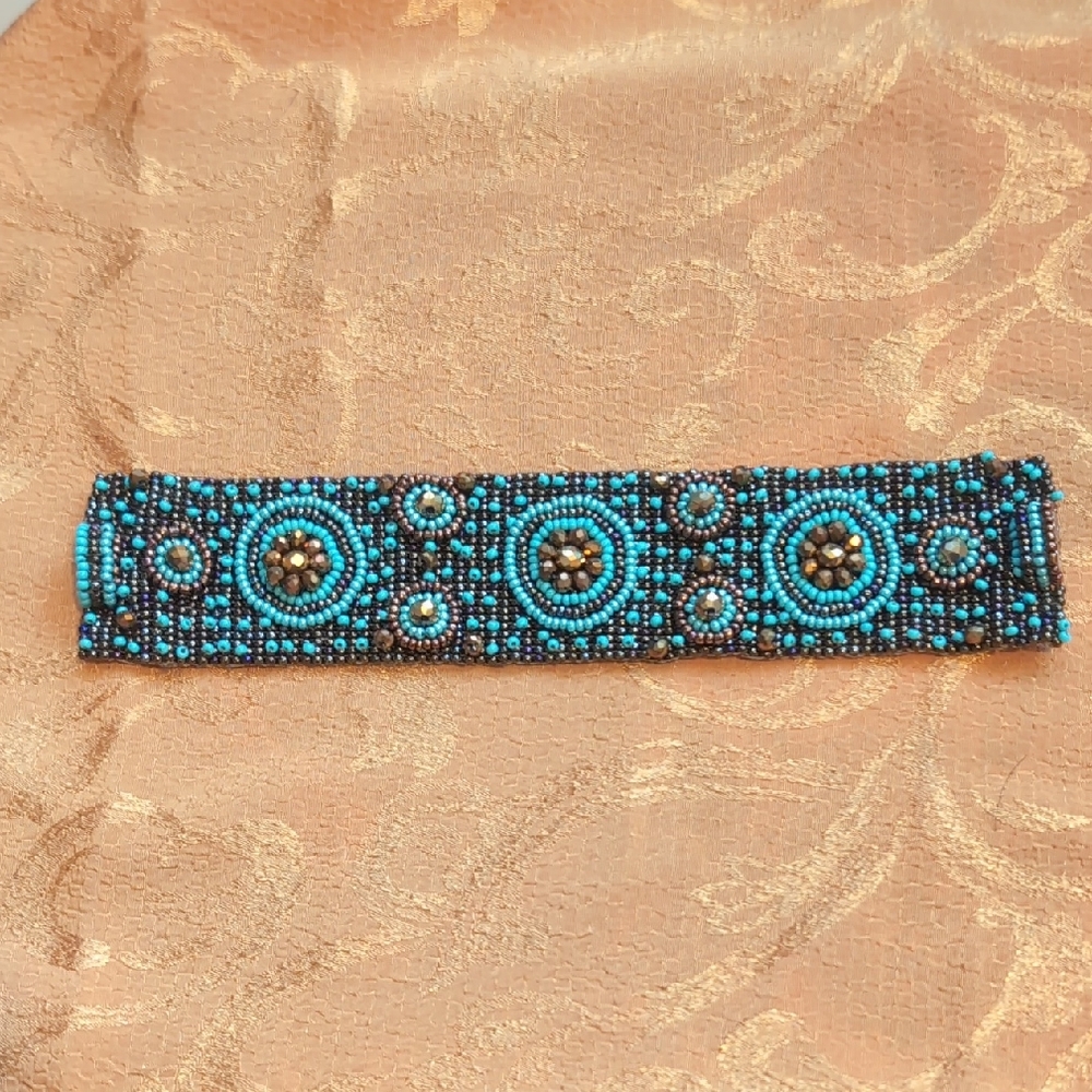 Beaded Bracelet with Turquoise Accents